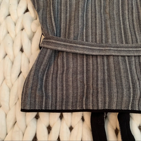 Dana Buchman Black/Grey Wrap Cardigan Extra-Large - Picture 6 of 8